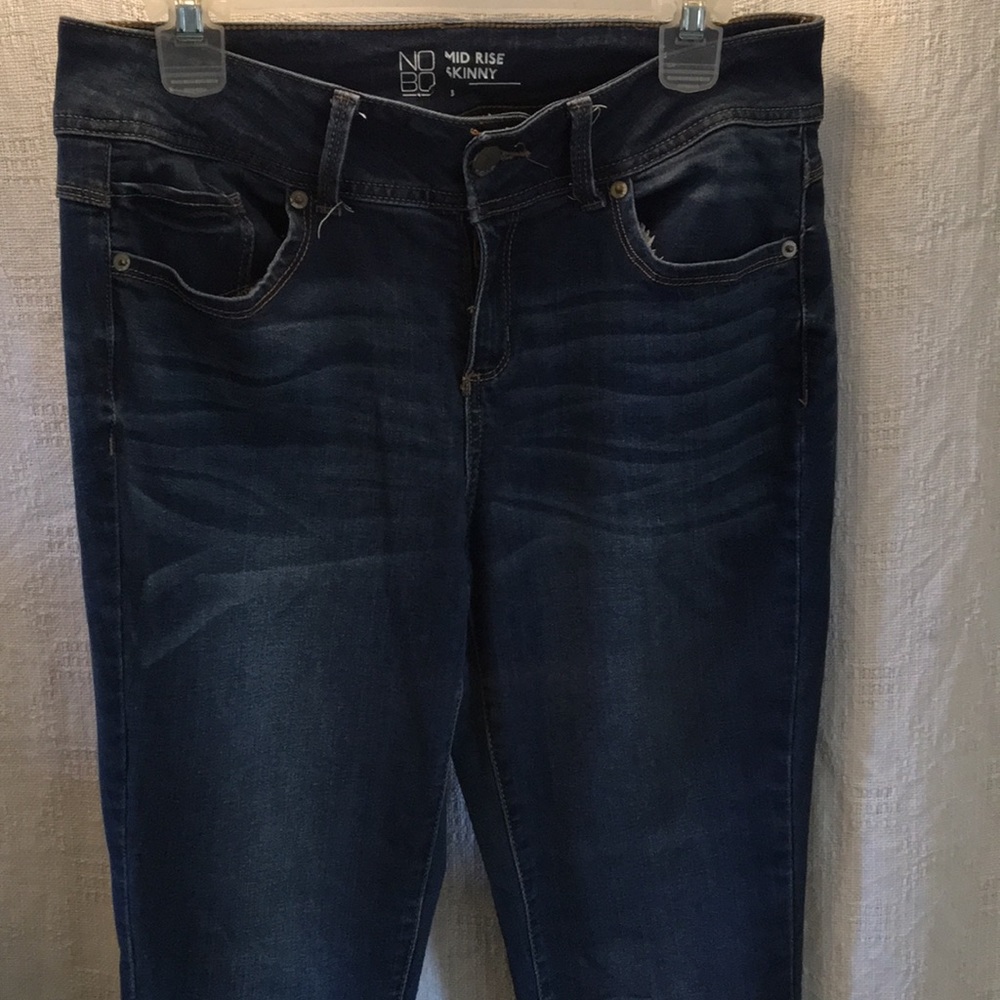 Mid rise skinny jeans